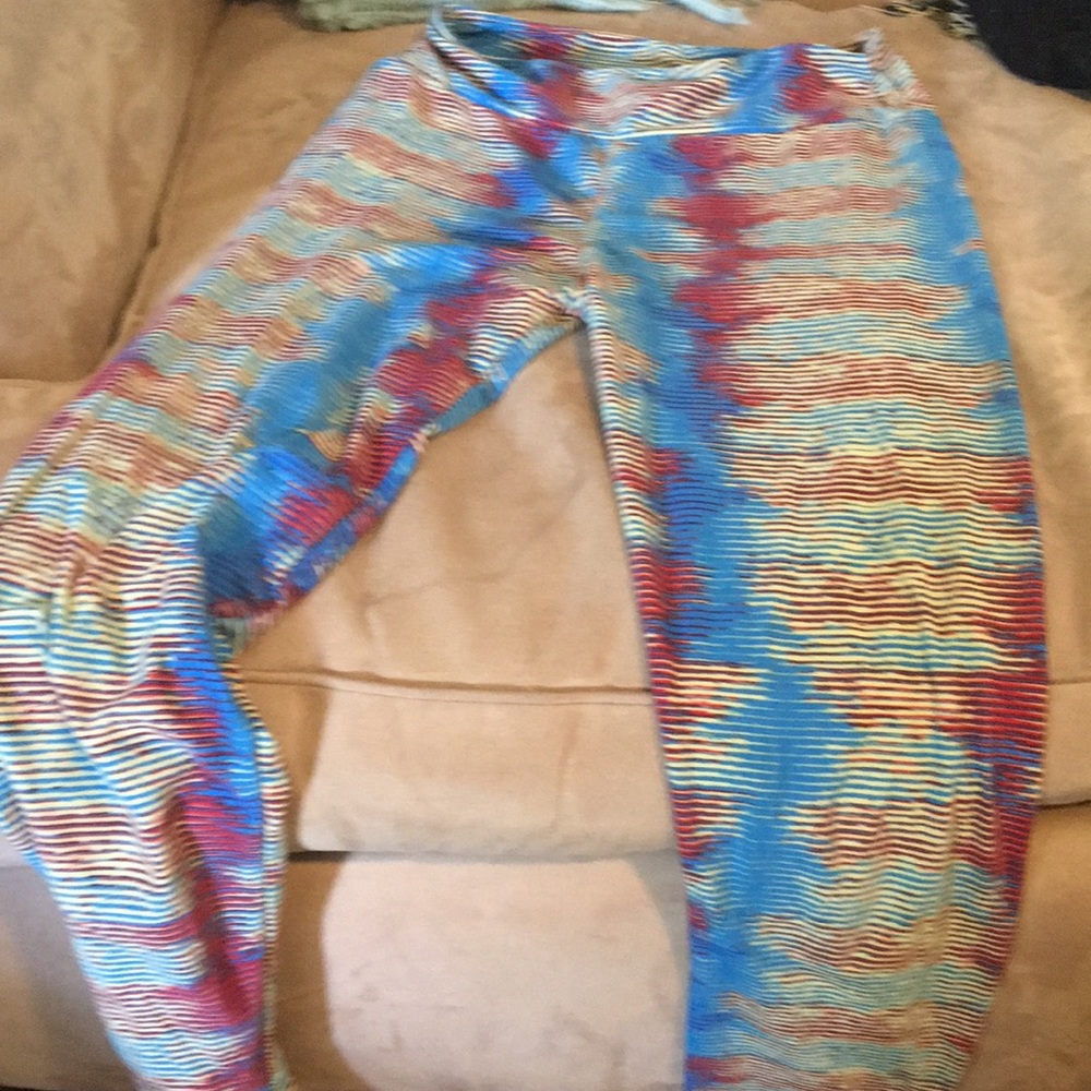 Lularoe one size leggings. Runs a bit small